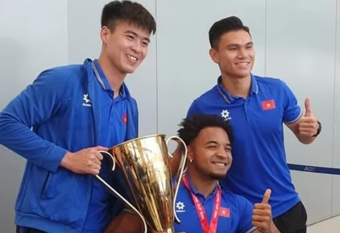 Bác sĩ nhận định về chấn thương và thời gian hồi phục của tiền đạo Xuân Son